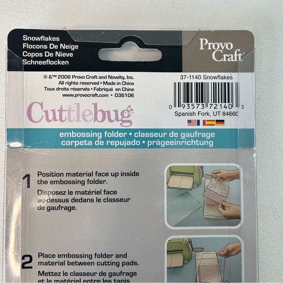 Cuttlebug Snowflakes Embossing Folder - 37-1140 Winter & Christmas - Provo Craft - Picture 5 of 5